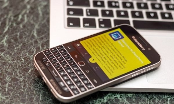 Image: blackberry_q20_classic_blend.jpg