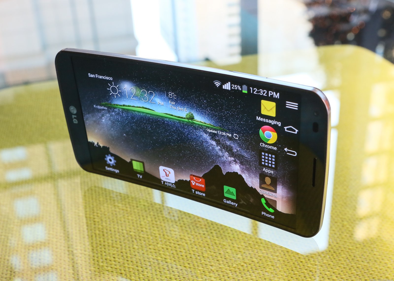 Image: lg_g_flex.jpg