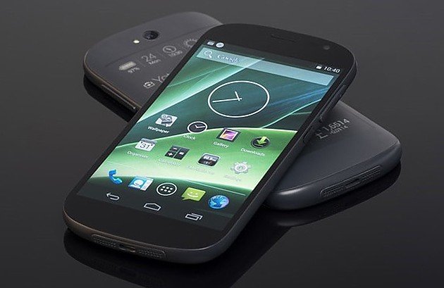 Image: yotaphone-2_1.jpg